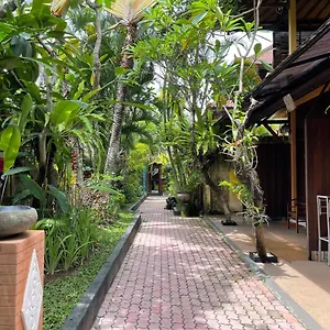 Guest house De Puspa, Seminyak (Bali)